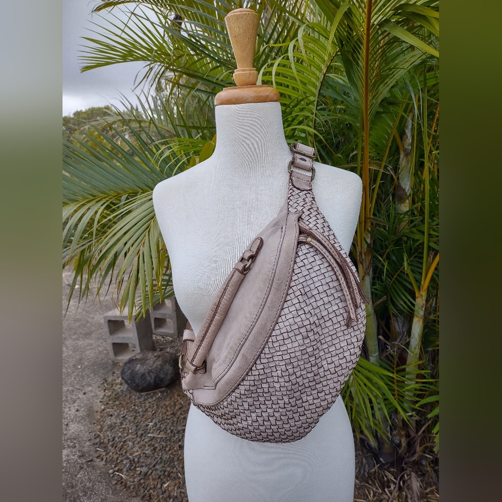 Italian Leather Woven Sling Crossbody Bag